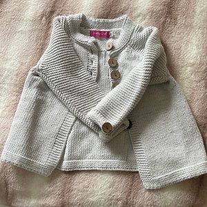 Pretty girl Carnigan size small (4t-5) Like new!